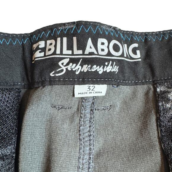 Men's Lot Shorts Pants Dressy Preppy sz 32 Crawfish Print + Billabong + Uniqlo - Picture 7 of 12